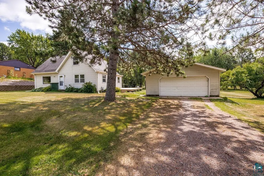 2840 Hagberg Street Duluth, MN 55811