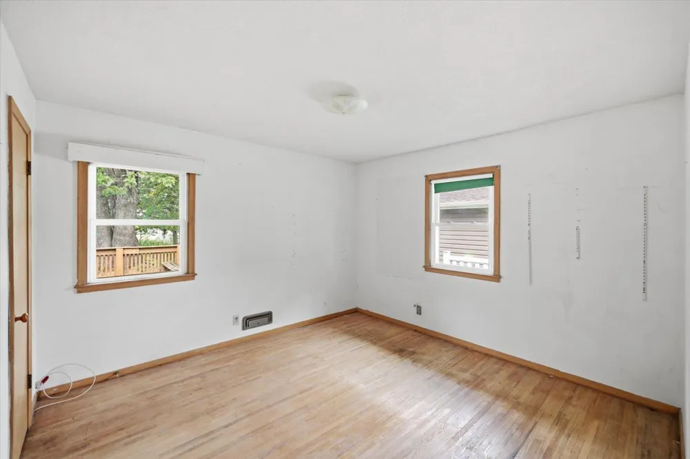 8680 Granada Avenue S Cottage Grove, MN 55016