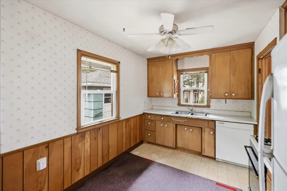 8680 Granada Avenue S Cottage Grove, MN 55016