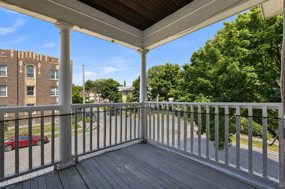2401 Harriet Avenue S #3 Minneapolis, MN 55405