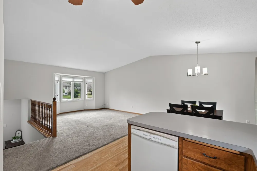 2250 Van Sloun Road Chaska, MN 55318