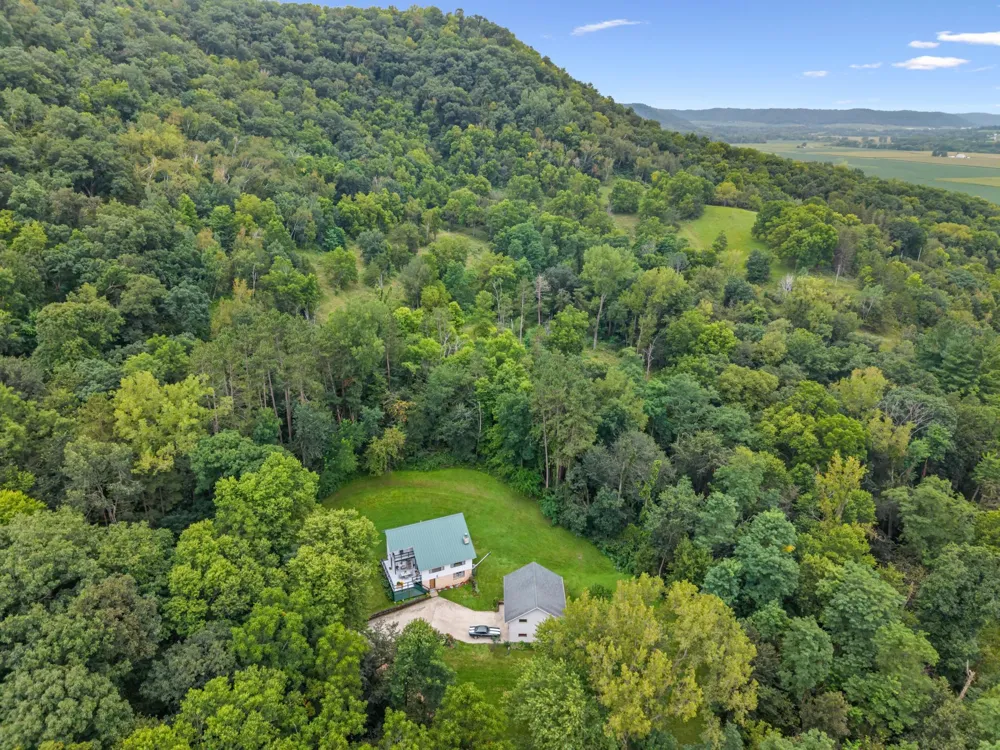 13611 State 16 Houston, MN 55943