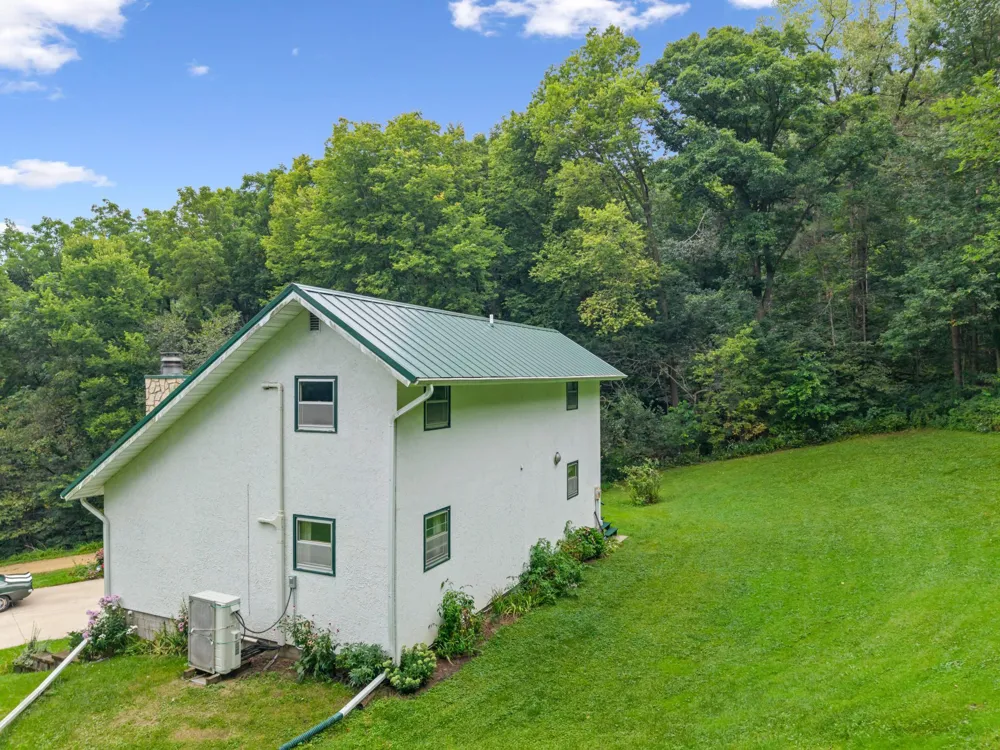 13611 State 16 Houston, MN 55943