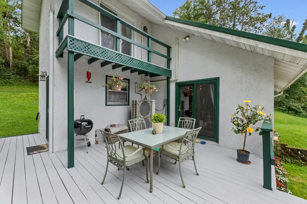 13611 State 16 Houston, MN 55943