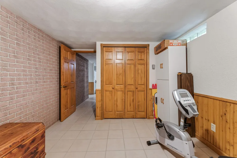 13611 State 16 Houston, MN 55943