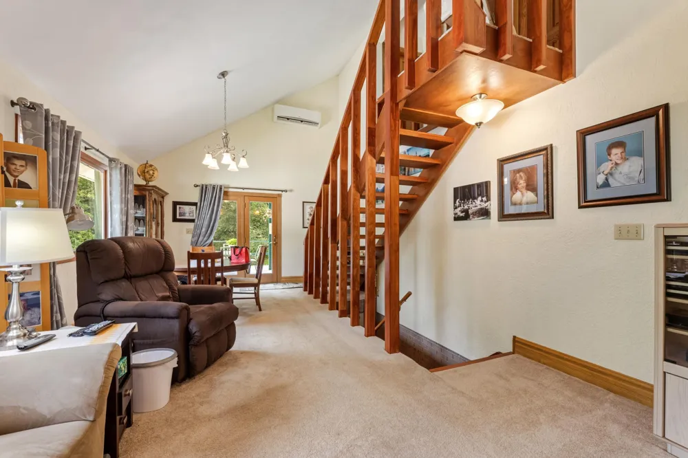 13611 State 16 Houston, MN 55943