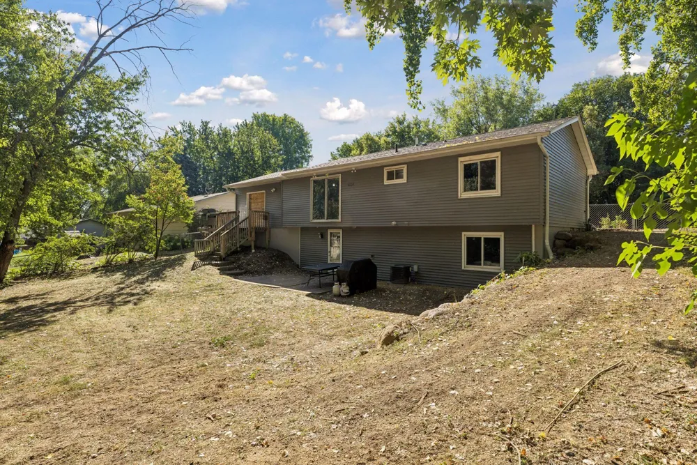 4035 78th Street E Inver Grove Heights, MN 55076