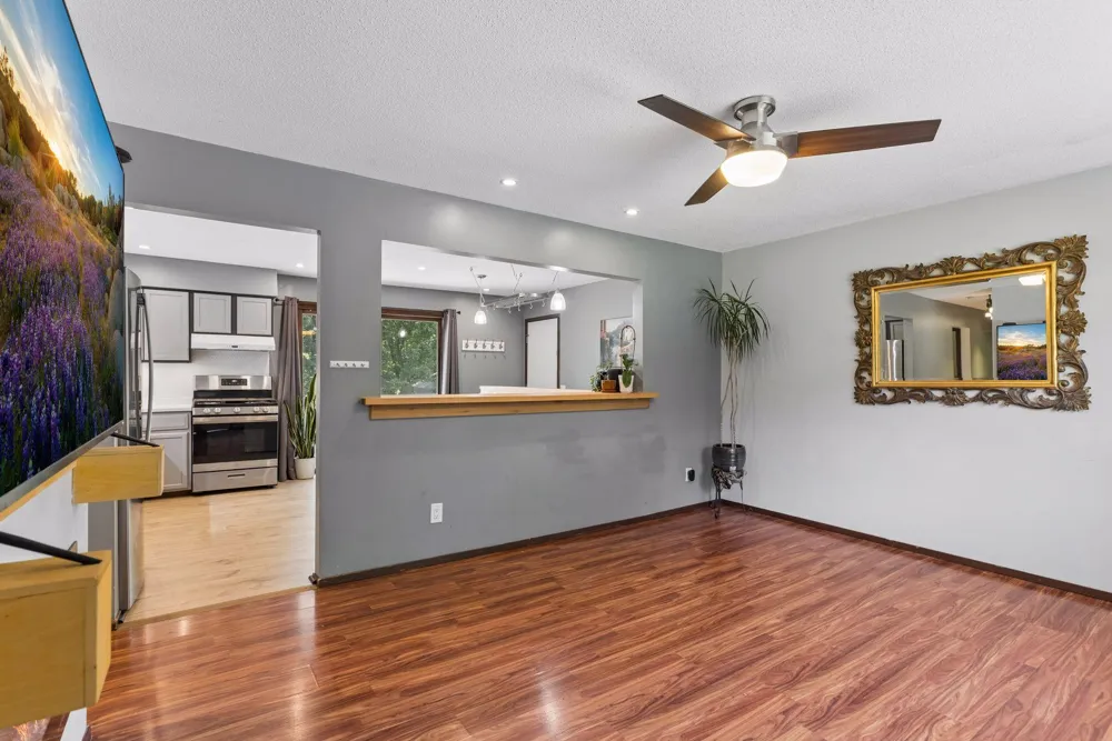 4035 78th Street E Inver Grove Heights, MN 55076