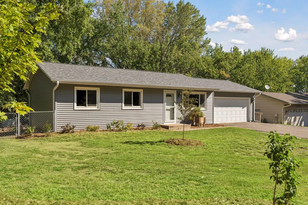 4035 78th Street E Inver Grove Heights, MN 55076