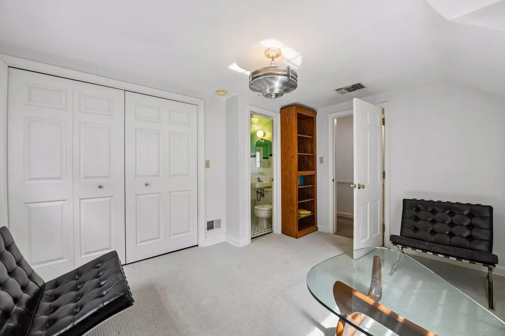830 Edgemoor Drive Hopkins, MN 55305