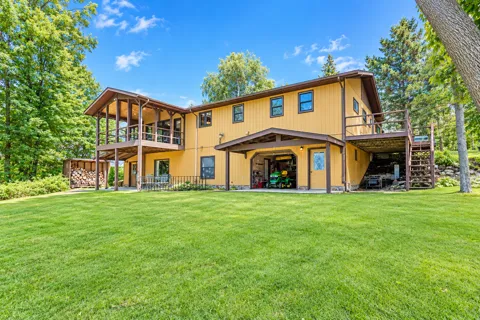 14007 Hummingbird Drive