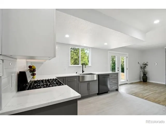 8701 E Briarwood Boulevard Centennial, CO 80112