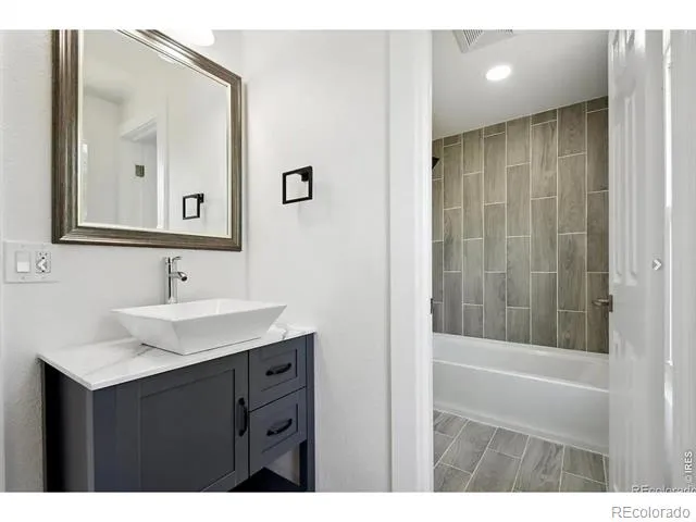 8701 E Briarwood Boulevard Centennial, CO 80112
