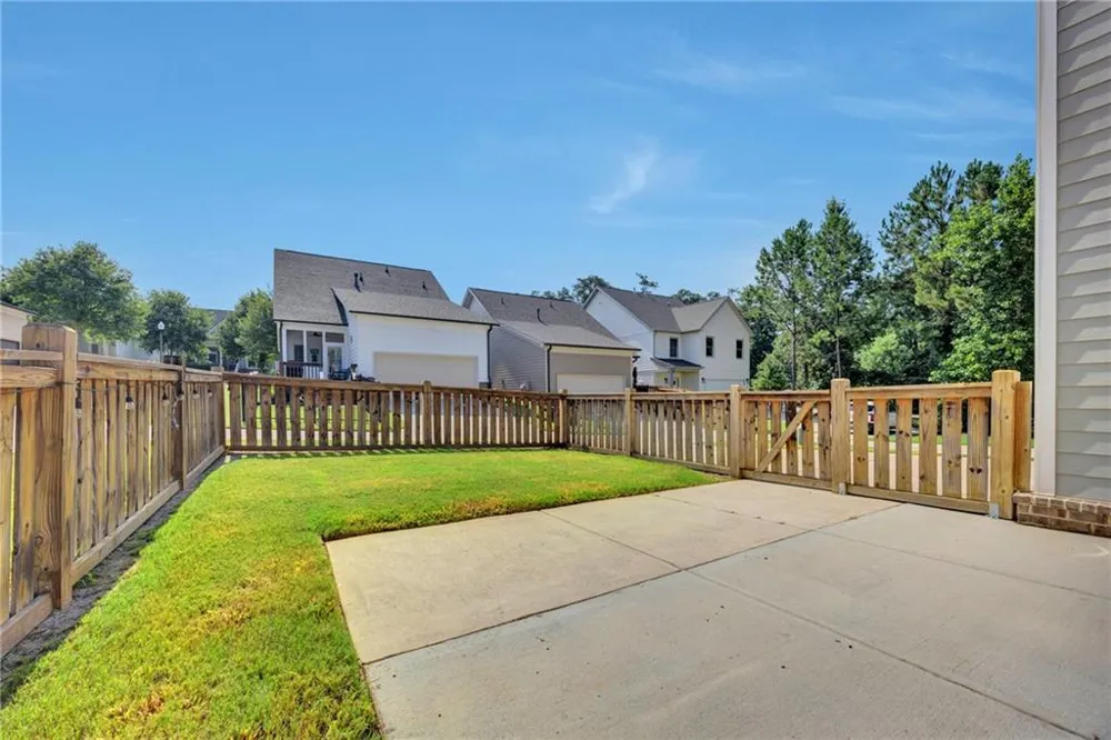 5120 Arnold Covington, GA 30014
