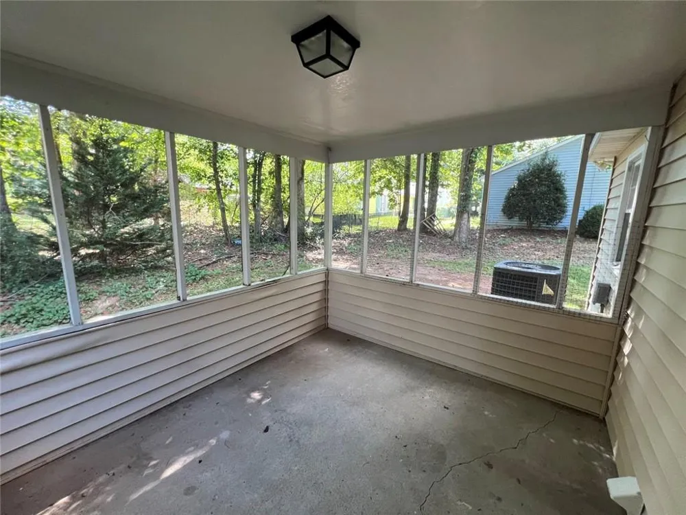 2735 Fairlane Drive Cumming, GA 30041