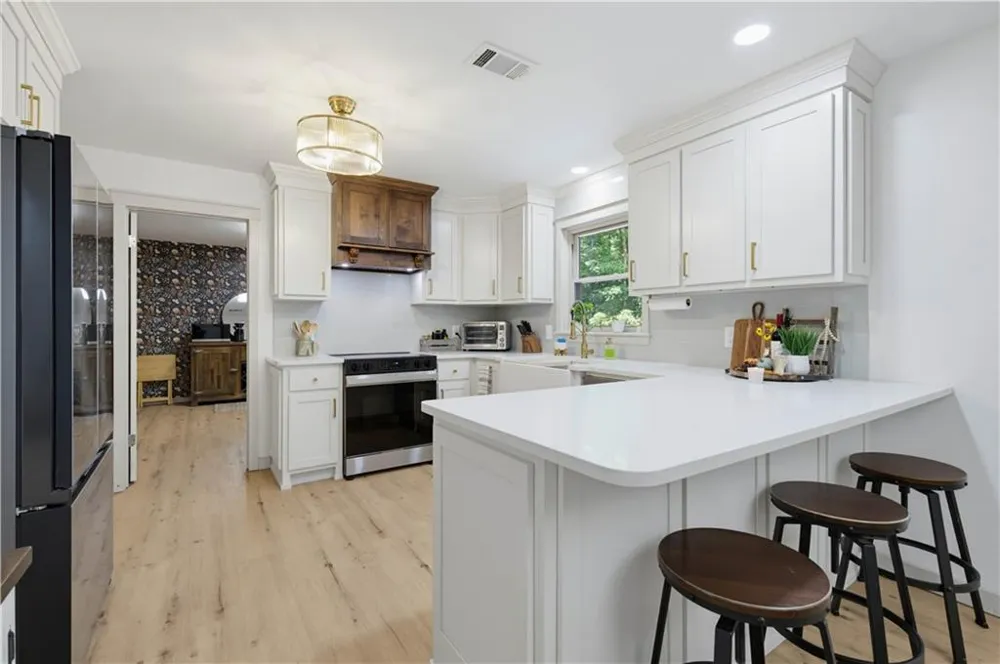 3744 Tanners Mill Road Gainesville, GA 30507