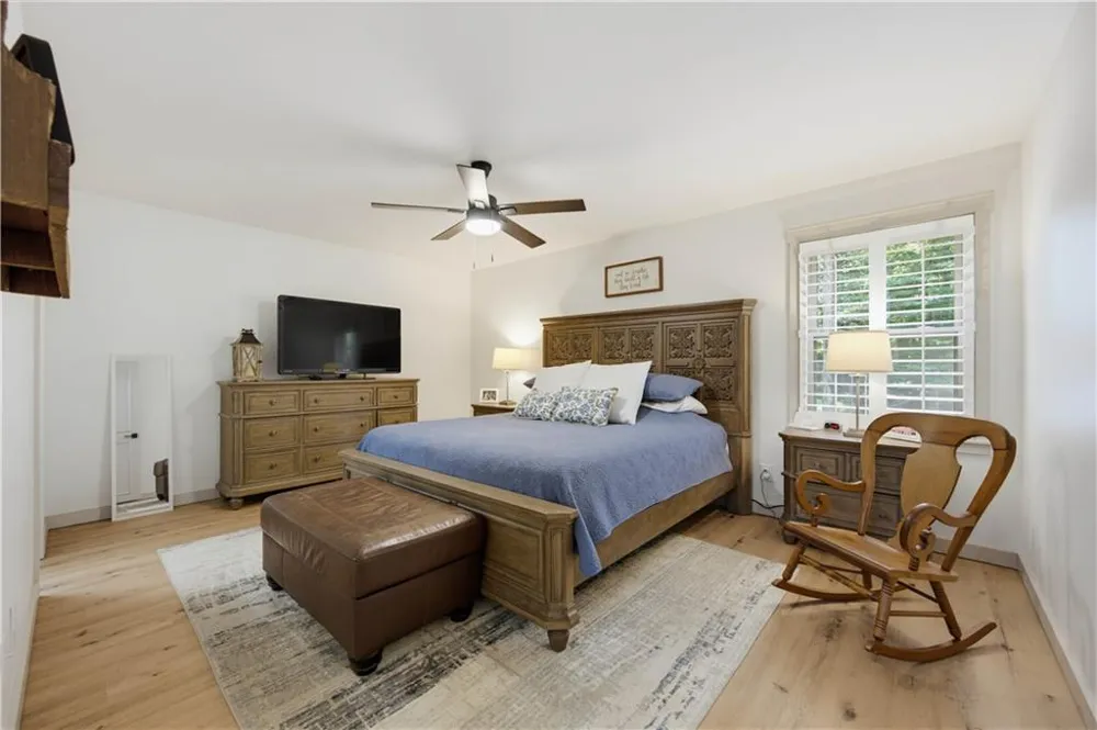 3744 Tanners Mill Road Gainesville, GA 30507