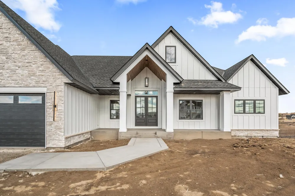 2987 154th Lane NE Ham Lake, MN 55304