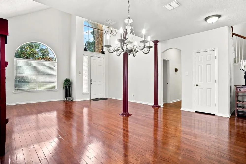 1915 Ledgemont Court Allen, TX 75013