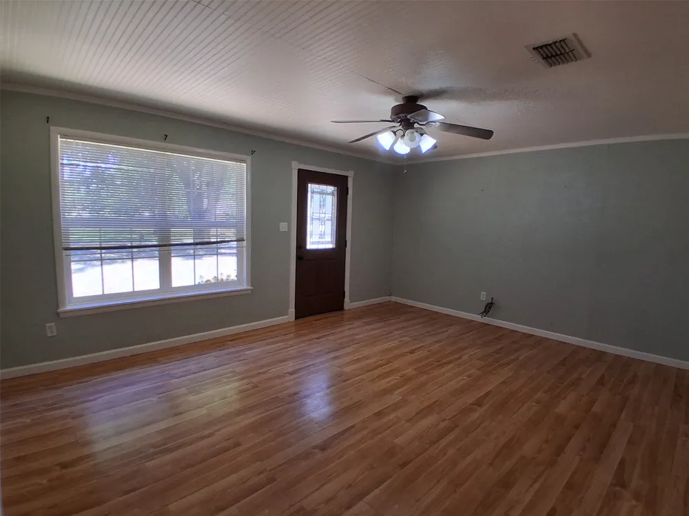 2619 Charity Road Commerce, TX 75428