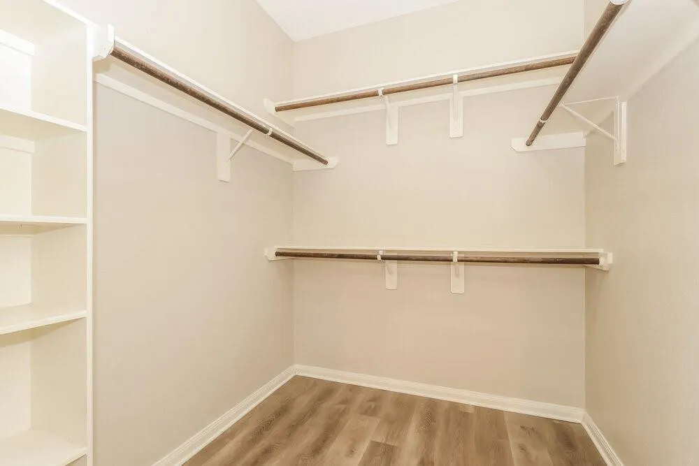 320 Terra Vista Circle Montgomery, TX 77356