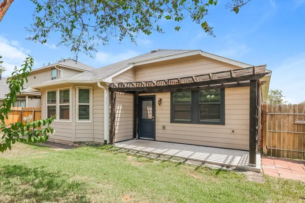 320 Terra Vista Circle Montgomery, TX 77356