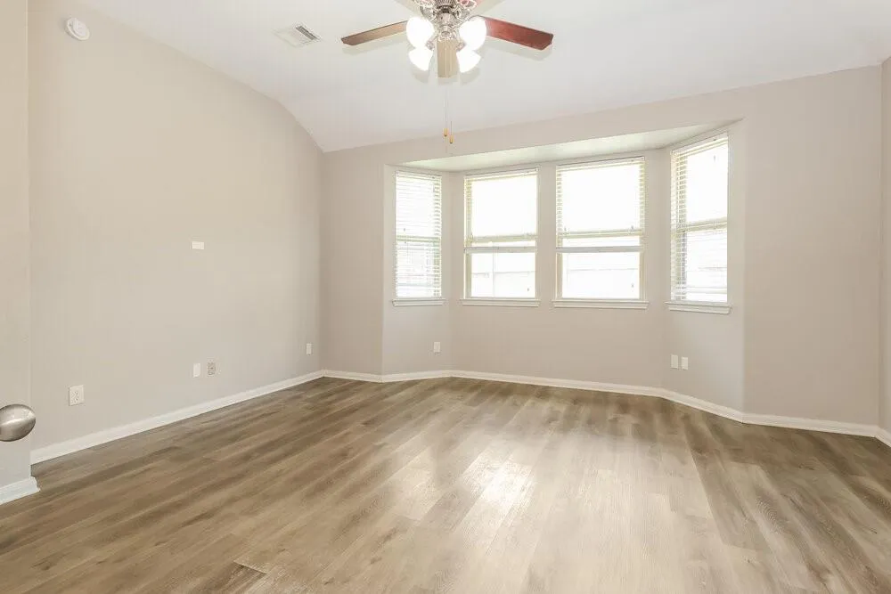 320 Terra Vista Circle Montgomery, TX 77356