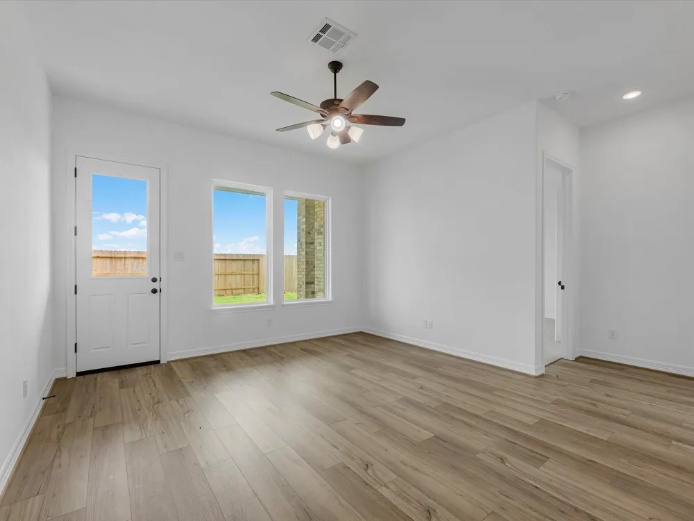30922 Newcomb Landing Lane Waller, TX 77484