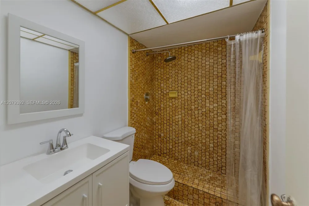 7420 SW 59th Ave #D South Miami, FL 33143
