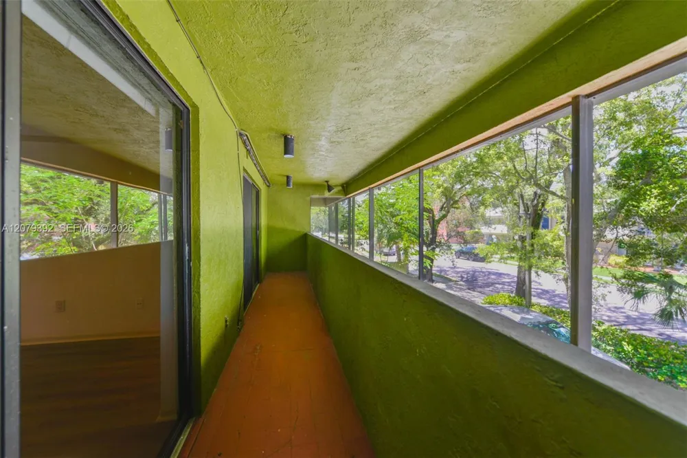 7420 SW 59th Ave #D South Miami, FL 33143