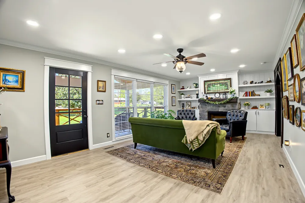 54 Purcell Rd Leoma, TN 38468