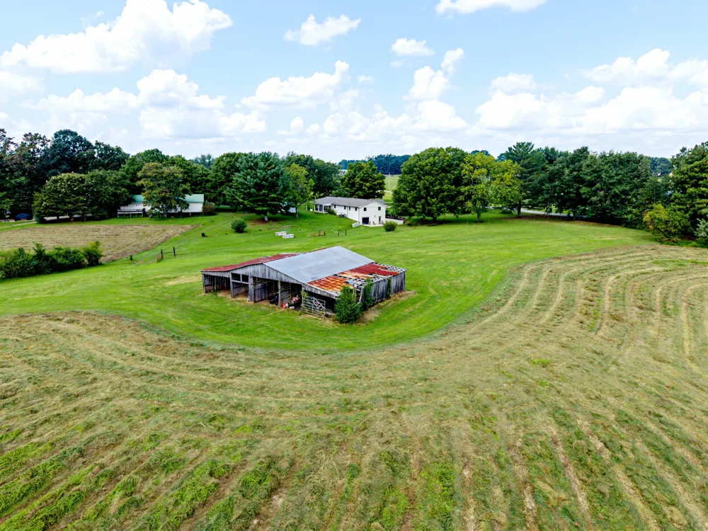 54 Purcell Rd Leoma, TN 38468