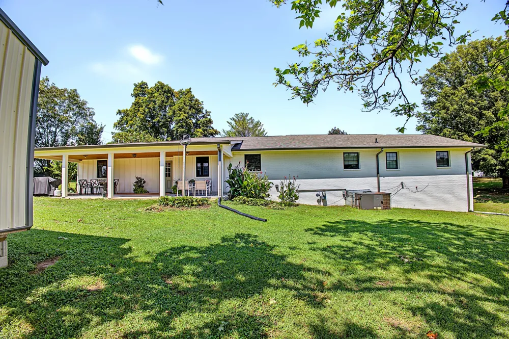 54 Purcell Rd Leoma, TN 38468