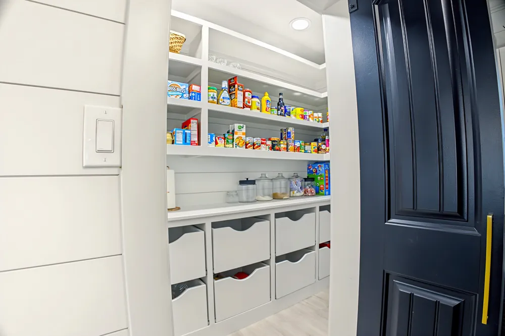 54 Purcell Rd Leoma, TN 38468
