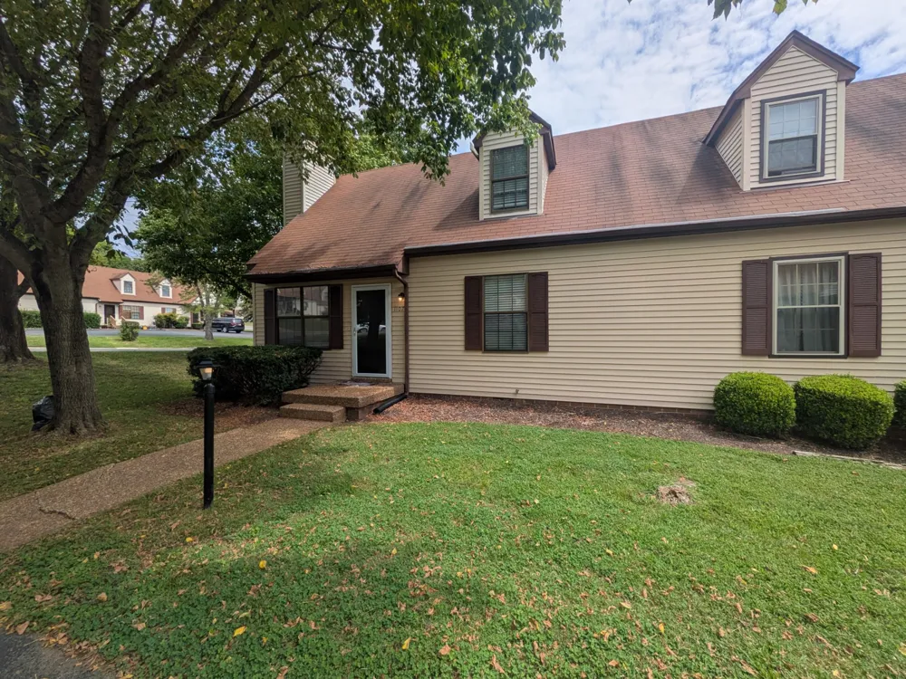 1107 Quail Ct W Nashville, TN 37214