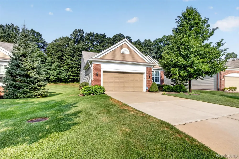 3578 Rainier Drive Oceola Township, MI 48843