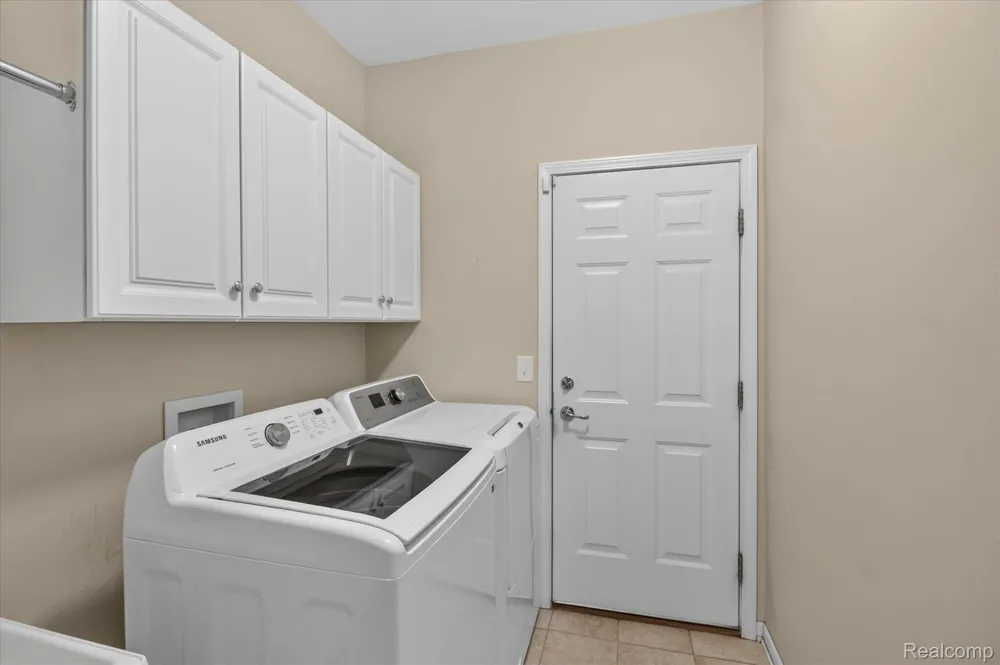 3578 Rainier Drive Oceola Township, MI 48843