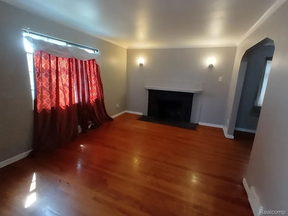 14435 Rossini Drive Detroit City, MI 48205