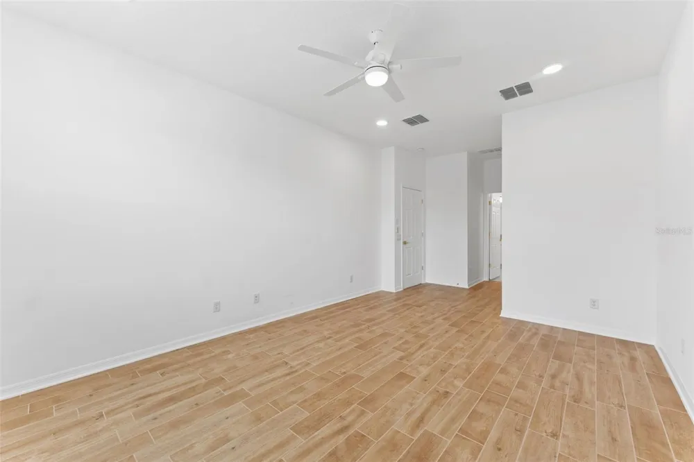 32034 SAPNA CHIME DRIVE Wesley Chapel, FL 33545