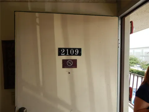 7900 S ORANGE BLOSSOM TRAIL #2109