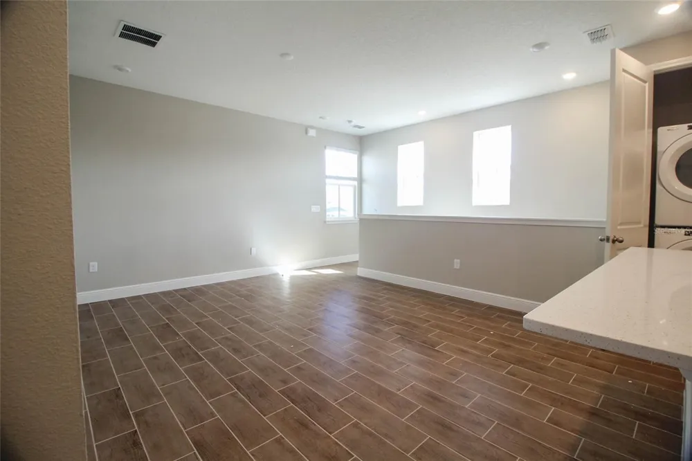 10159 HASSELMANN ALLEY Orlando, FL 32827