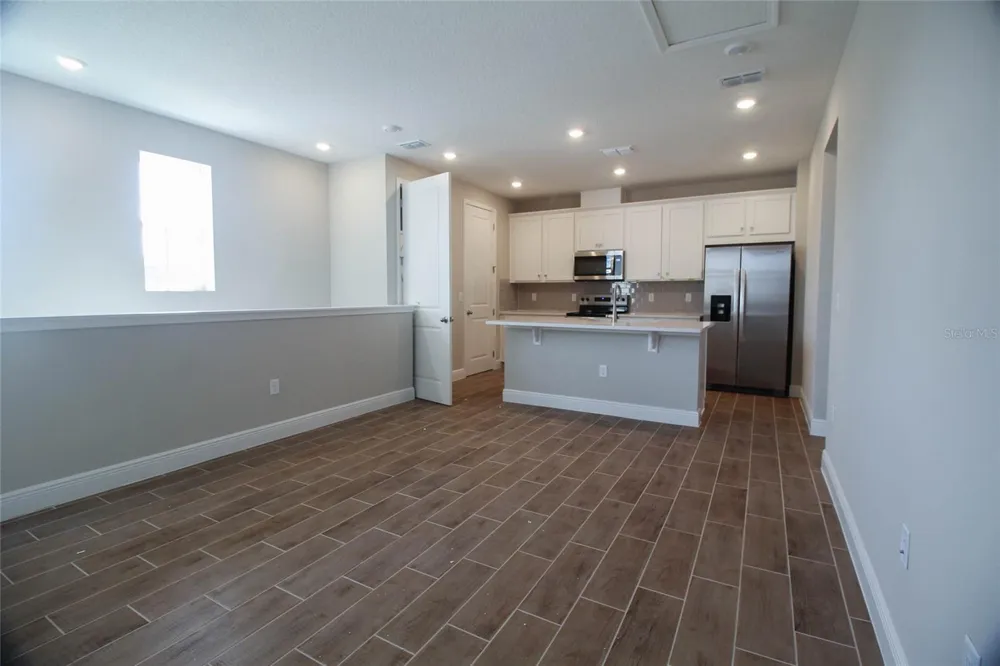 10159 HASSELMANN ALLEY Orlando, FL 32827
