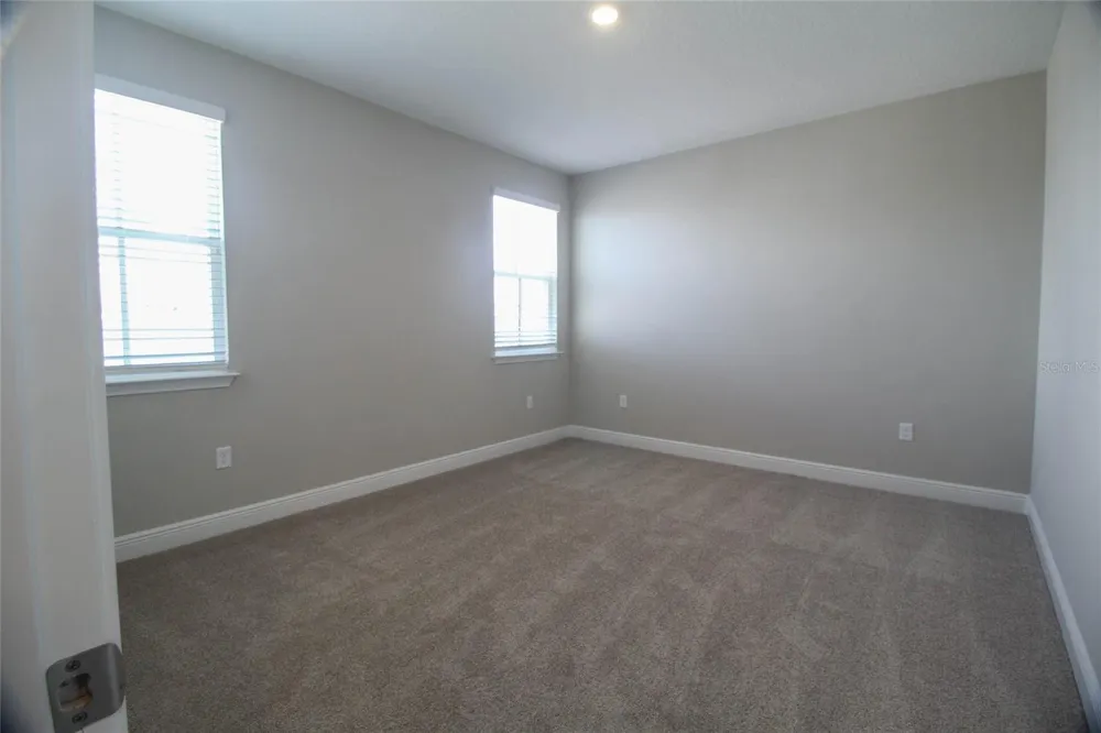 10159 HASSELMANN ALLEY Orlando, FL 32827