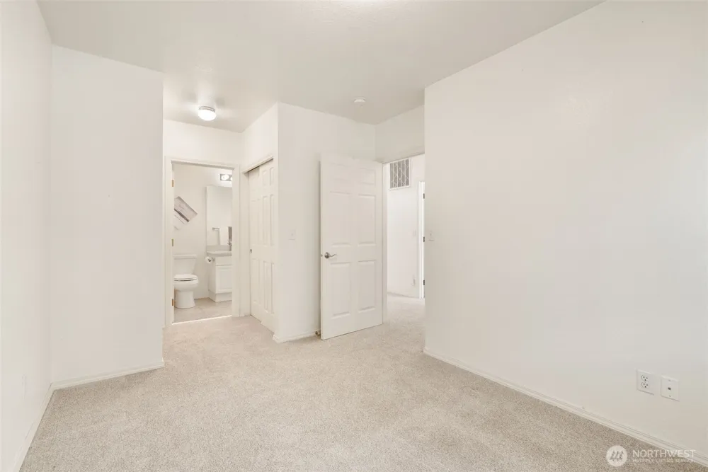 4718 Stratford Lane SE Olympia, WA 98501