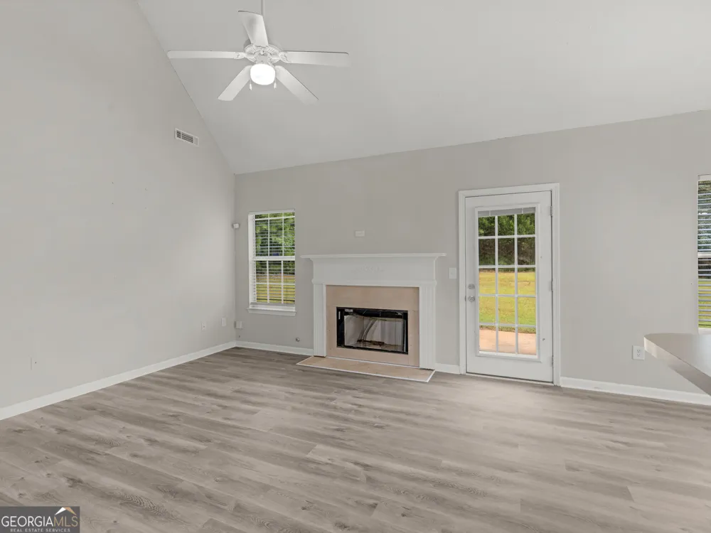 11704 Spring Lake WAY Fayetteville, GA 30215