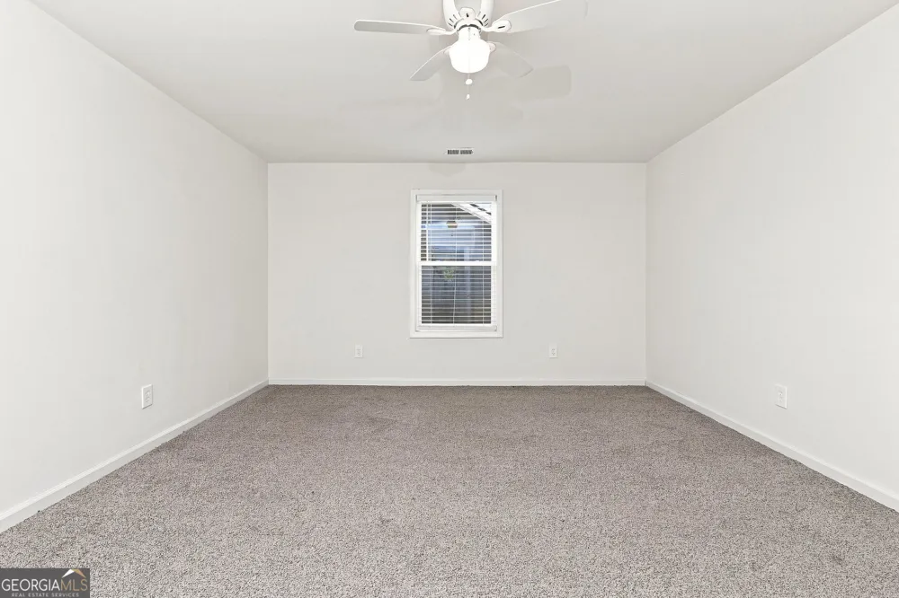 176 Bryon LN Acworth, GA 30102