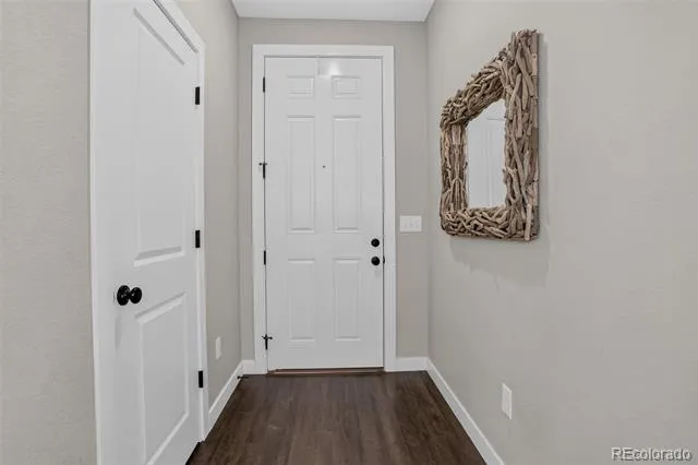 7639 S Zante Court Aurora, CO 80016
