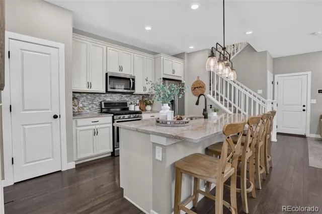 7639 S Zante Court Aurora, CO 80016