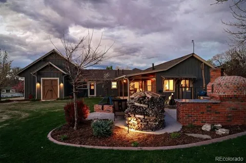 8830 W Bear Creek Drive