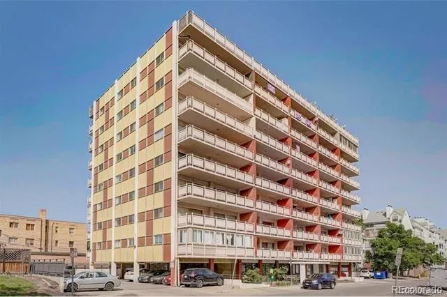1121 Albion Street #702 Denver, CO 80220